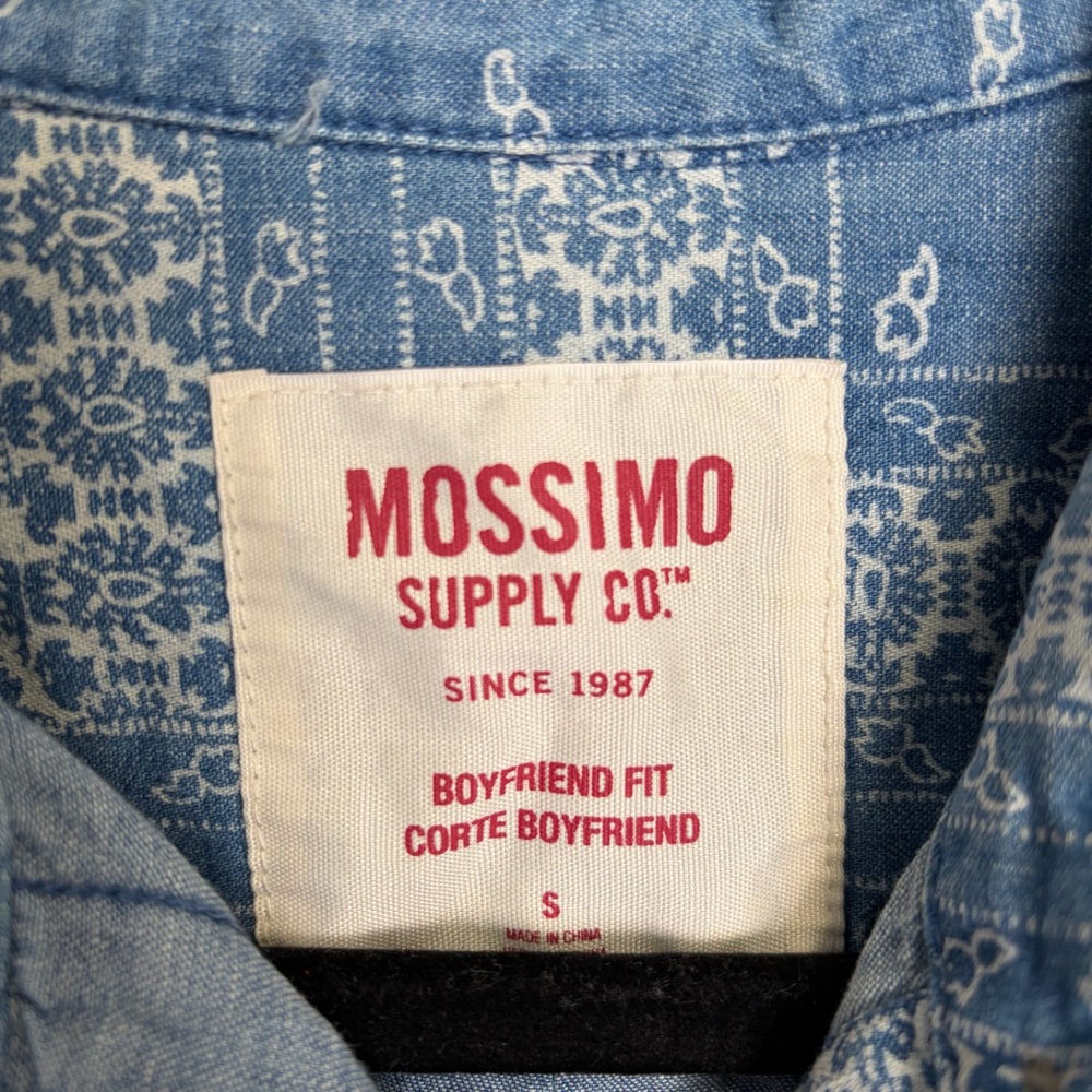 Mossimo Supply Co. Light Blue Patterned Button Do… - image 4